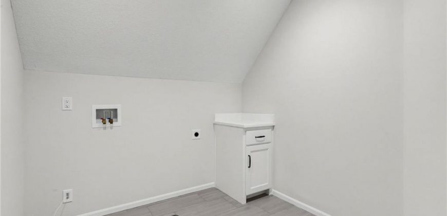 Homes for Sale in Parkville, MO 64152 | 11105 NW 77th Terrace