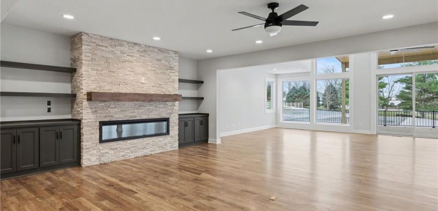 Homes for Sale in Parkville, MO 64152 | 11105 NW 77th Terrace