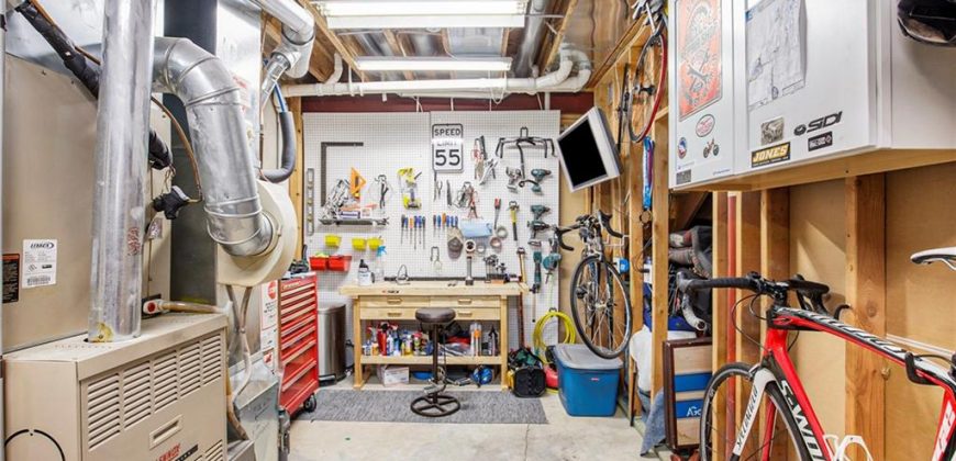 Homes for Sale in Kansas City, MO 64155 | 2105 NE 107th Terrace