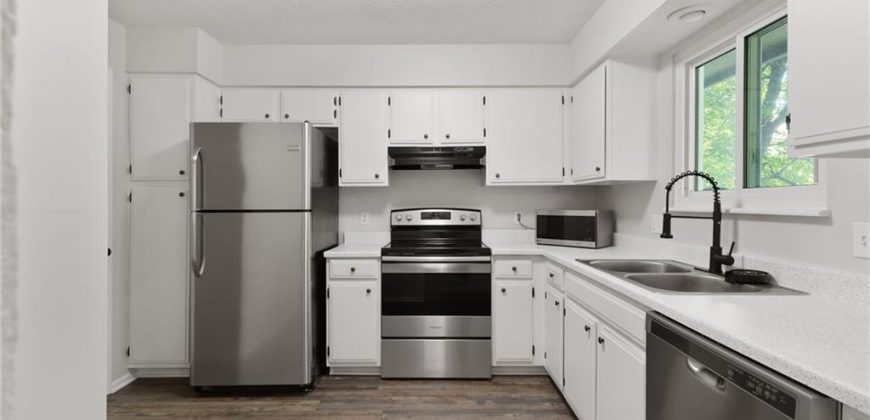 Homes for Sale in Kansas City, MO 64151 | 5743 N London Avenue