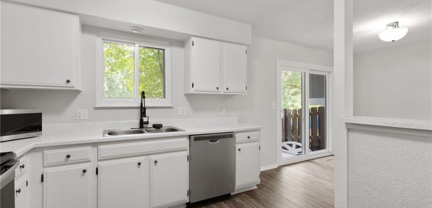 Homes for Sale in Kansas City, MO 64151 | 5743 N London Avenue