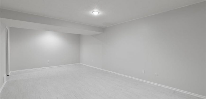 Homes for Sale in Kansas City, MO 64151 | 5743 N London Avenue