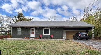 Homes for Sale in Kansas City, MO 64118 | 7304 N Walnut Street