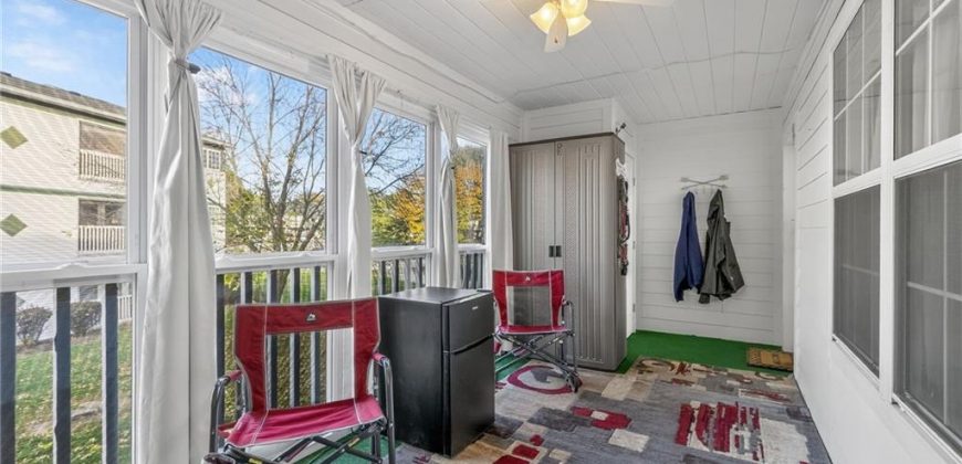 Homes for Sale in Kansas City, MO 64118 | 2433 NE 68th Street