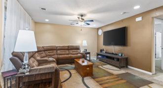 Homes for Sale in Kansas City, MO 64118 | 2433 NE 68th Street