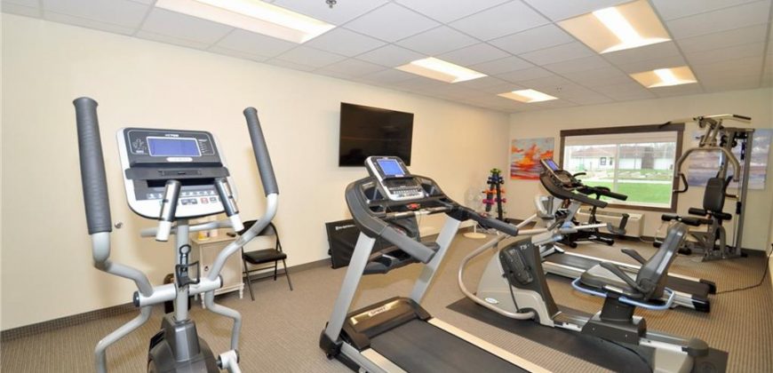 Homes for Sale in Kansas City, MO 64154 | 2651 NW Barry Road, Unit#102