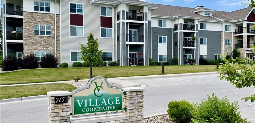 Homes for Sale in Kansas City, MO 64154 | 2651 NW Barry Road, Unit#102