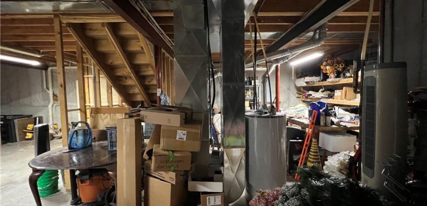 Homes for Sale in Gladstone, MO 64118 | 101  HEATHERTON Court