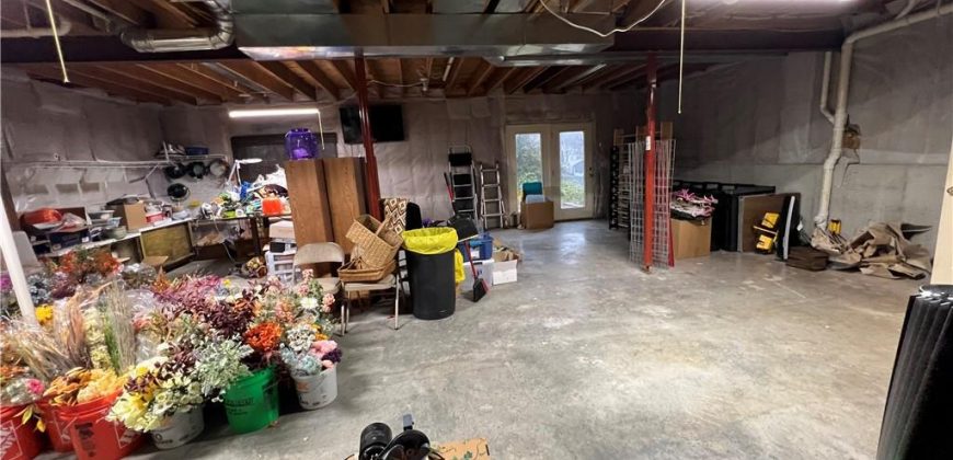 Homes for Sale in Gladstone, MO 64118 | 101  HEATHERTON Court