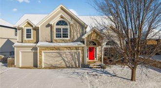 Homes for Sale in Kearney, MO 64060 | 2102  Victory Lane