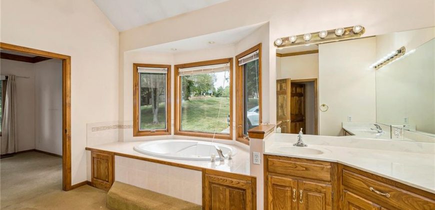 Homes for Sale in Kearney, MO 64060 | 12420  Ridgeview Road