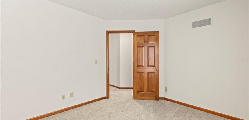 Homes for Sale in Kansas City, MO 64151 | 4114 NW 73rd Street