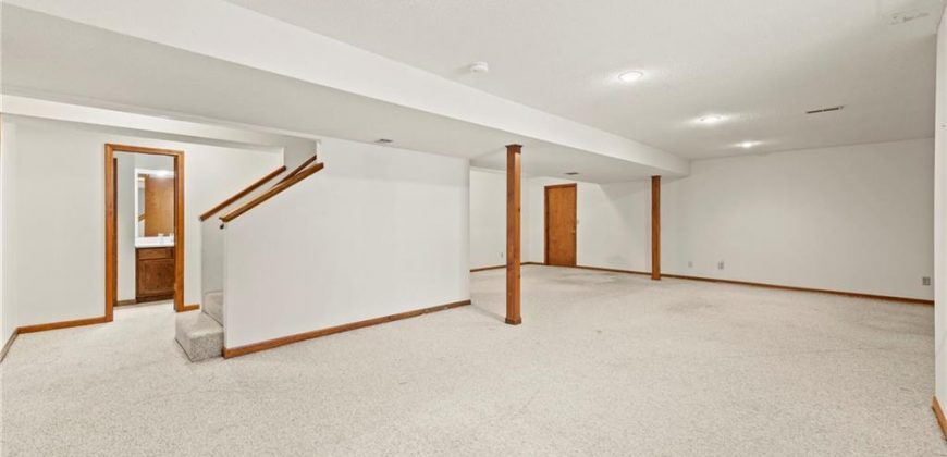 Homes for Sale in Kansas City, MO 64151 | 4114 NW 73rd Street