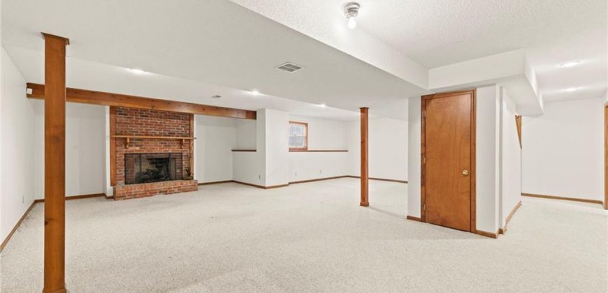 Homes for Sale in Kansas City, MO 64151 | 4114 NW 73rd Street