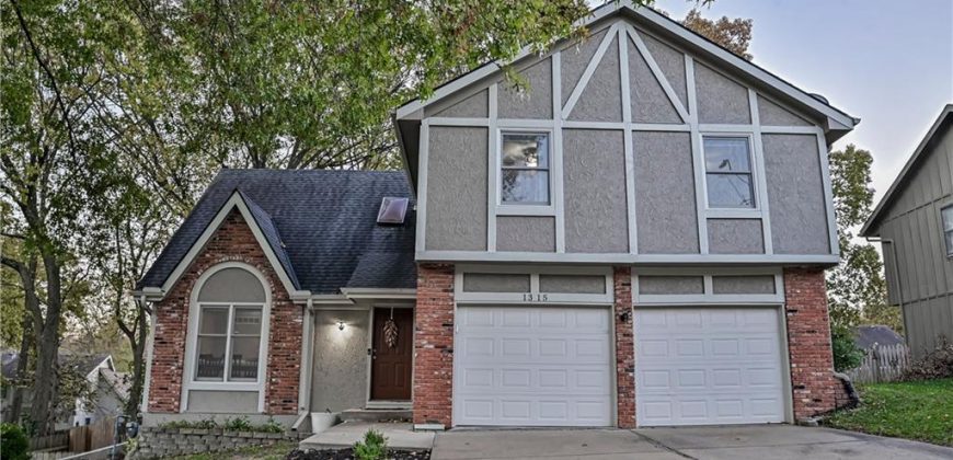 Homes for Sale in Kansas City, MO 64155 | 1315 NE 86th Street
