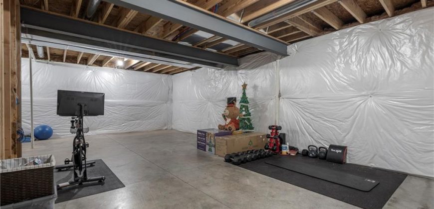 Homes for Sale in Kansas City, MO 64155 | 1403 NE 108th Street