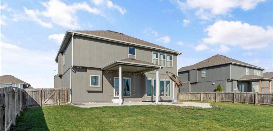 Homes for Sale in Kansas City, MO 64155 | 1403 NE 108th Street