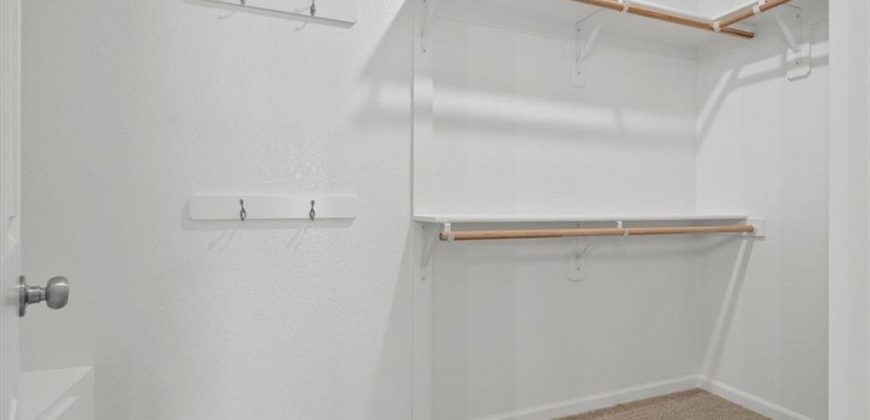 Homes for Sale in Kansas City, MO 64163 | 7808 NW 122nd Street