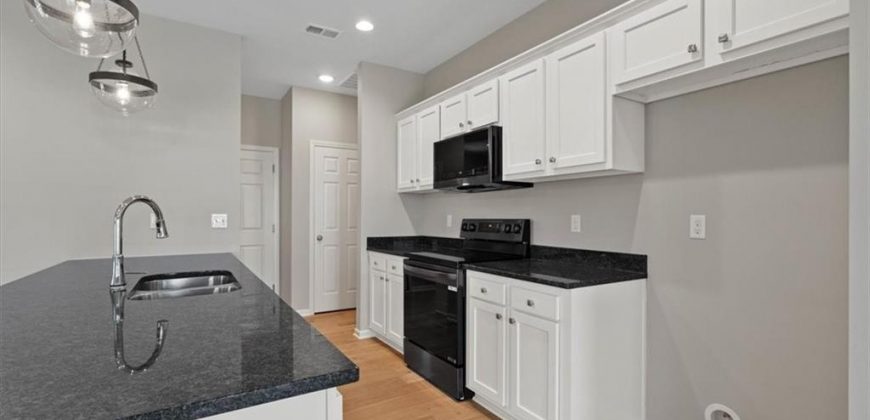 Homes for Sale in Kansas City, MO 64163 | 7808 NW 122nd Street