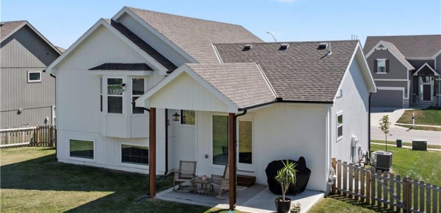 Homes for Sale in Kansas City, MO 64156 | 6008 NE 119th Street