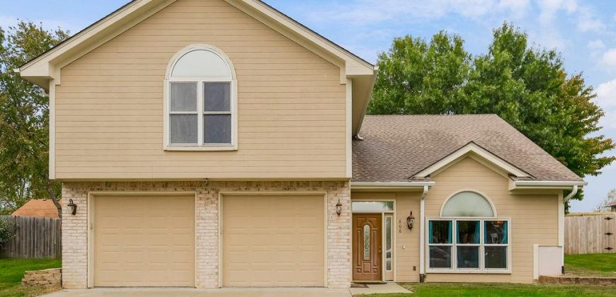 Homes for Sale in Kearney, MO 64060 | 808 E 16TH Street