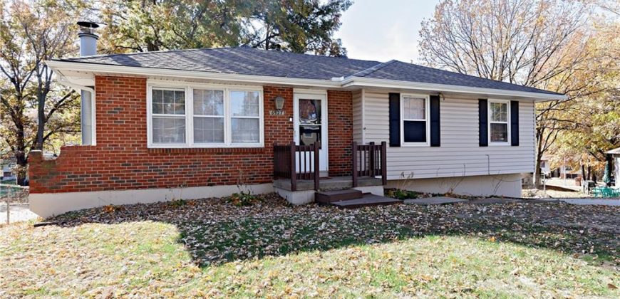 Homes for Sale in Kansas City, MO 64152 | 6927 NW 76th Terrace