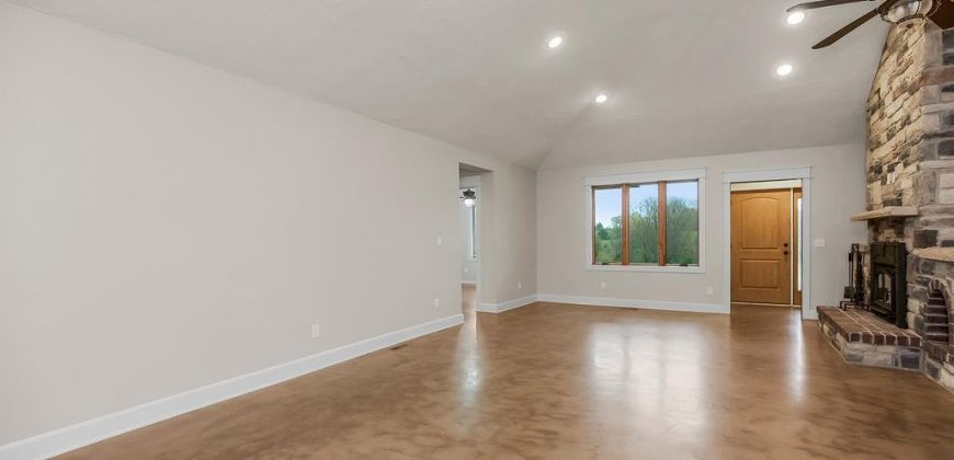 Homes for Sale in Smithville, MO 64089 | 2635  Second Creek Road