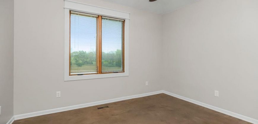 Homes for Sale in Smithville, MO 64089 | 2635  Second Creek Road