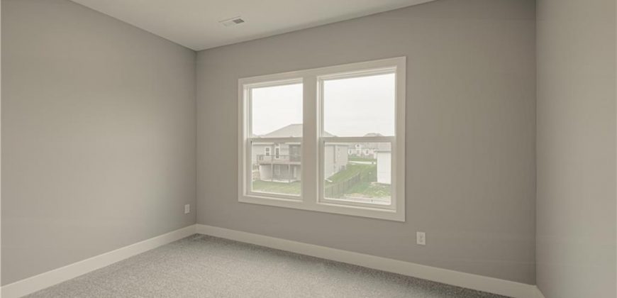 Homes for Sale in Kearney, MO 64060 | 2316  Larkspur Lane