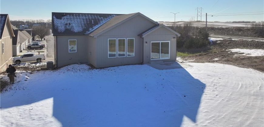 Homes for Sale in Kansas City, MO 64153 | 6500 NW 98th Street