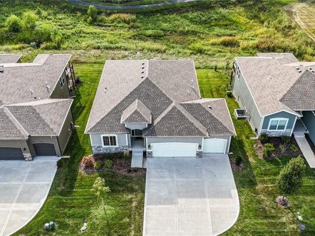 Homes for Sale in Kansas City, MO 64154 | 10712 N Fisk Avenue