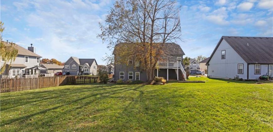 Homes for Sale in Smithville, MO 64089 | 414  Killarney Lane