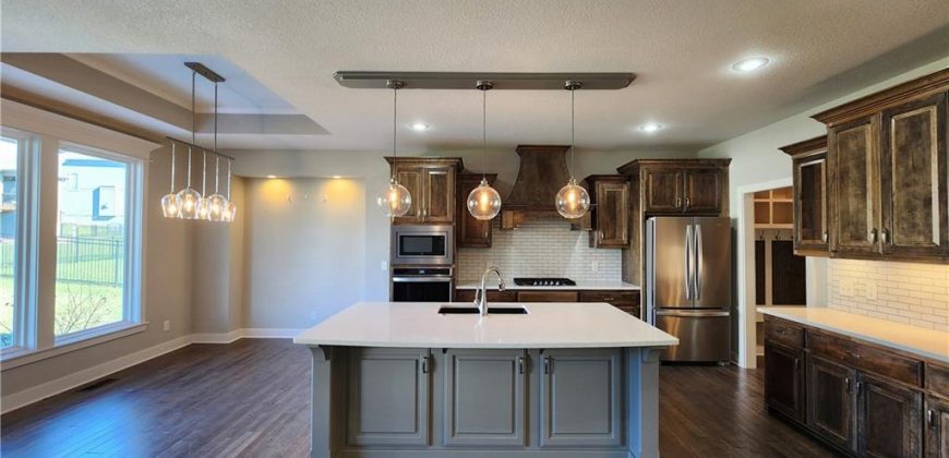 Homes for Sale in Kansas City, MO 64153 | 8140 NW 90th Street