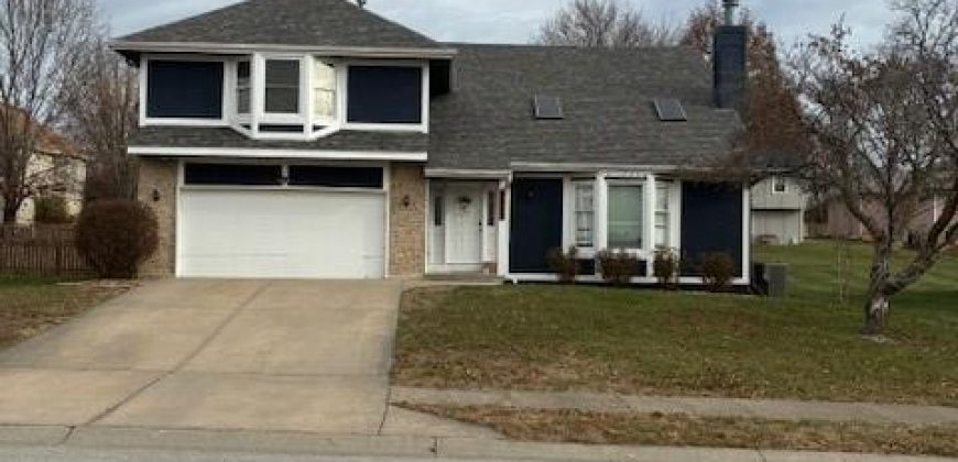 Homes for Sale in Kansas City, MO 64119 | 6015 NE Gladstone Lane