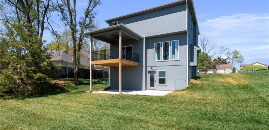 Homes for Sale in Smithville, MO 64089 | 407  Sixth Street