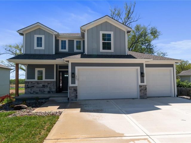 Homes for Sale in Smithville, MO 64089 | 407  Sixth Street