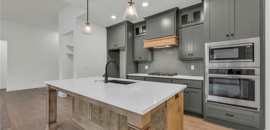 Homes for Sale in Smithville, MO 64089 | 502  Seventh Street