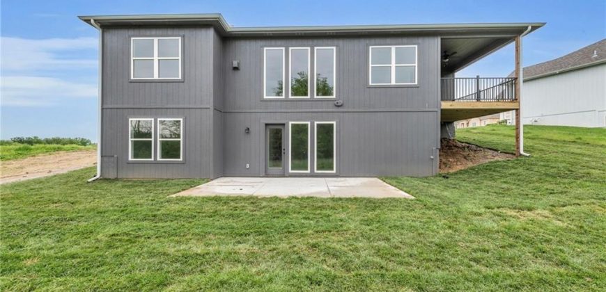 Homes for Sale in Smithville, MO 64089 | 502  Seventh Street