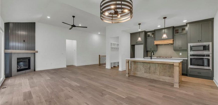 Homes for Sale in Smithville, MO 64089 | 502  Seventh Street