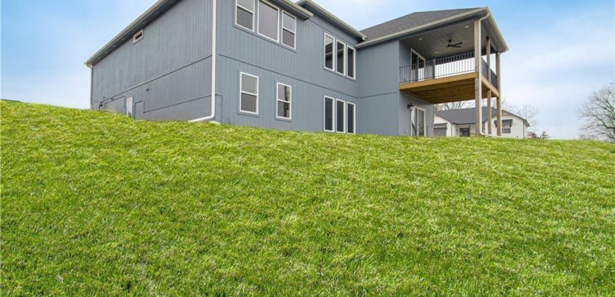 Homes for Sale in Kearney, MO 64060 | 2318  Larkspur Lane