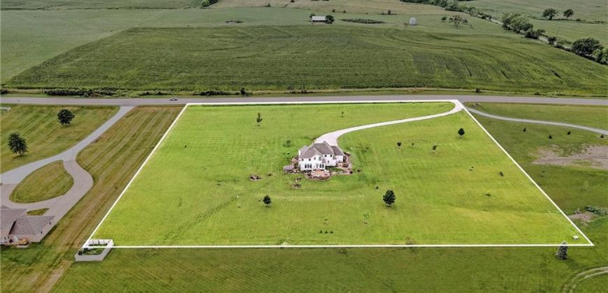 Homes for Sale in Lawson, MO 64062 | 18301 N 69 Highway