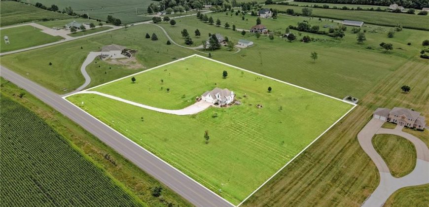 Homes for Sale in Lawson, MO 64062 | 18301 N 69 Highway