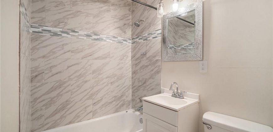 Homes for Sale in Kansas City, MO 64116 | 915 NE 44th Street