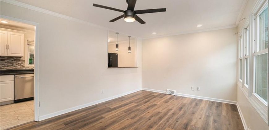 Homes for Sale in Kansas City, MO 64116 | 915 NE 44th Street