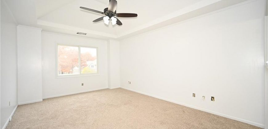 Homes for Sale in Kansas City, MO 64151 | 8229 NW Barrybrooke Court