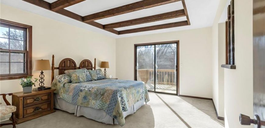 Homes for Sale in Liberty, MO 64068 | 1007  Wyckwood Drive