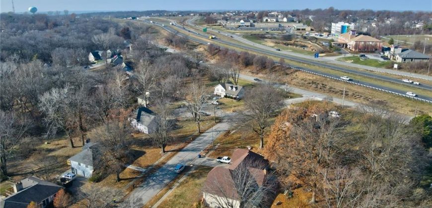 Homes for Sale in Liberty, MO 64068 | 1007  Wyckwood Drive