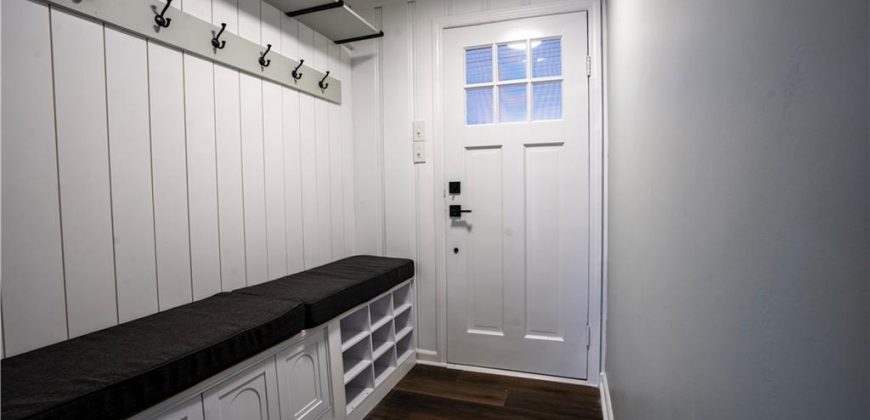 Homes for Sale in Liberty, MO 64068 | 320 N Fairview Avenue