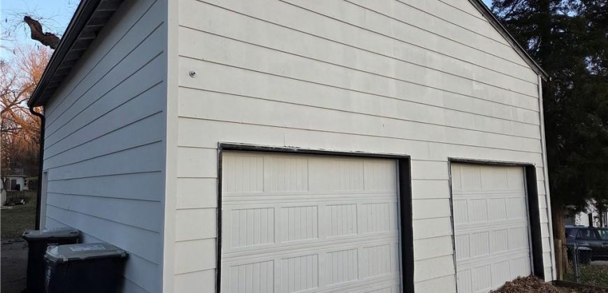 Homes for Sale in Kansas City, MO 64117 | 3831 NE ANTIOCH Road