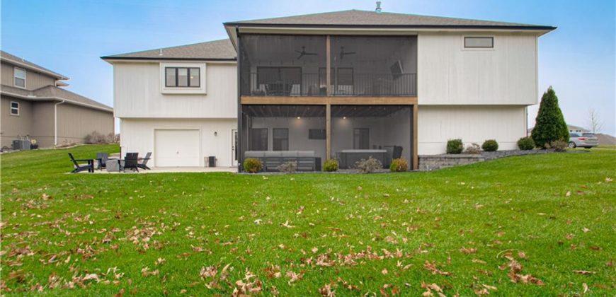 Homes for Sale in Kearney, MO 64060 | 2148  Foxtail Drive